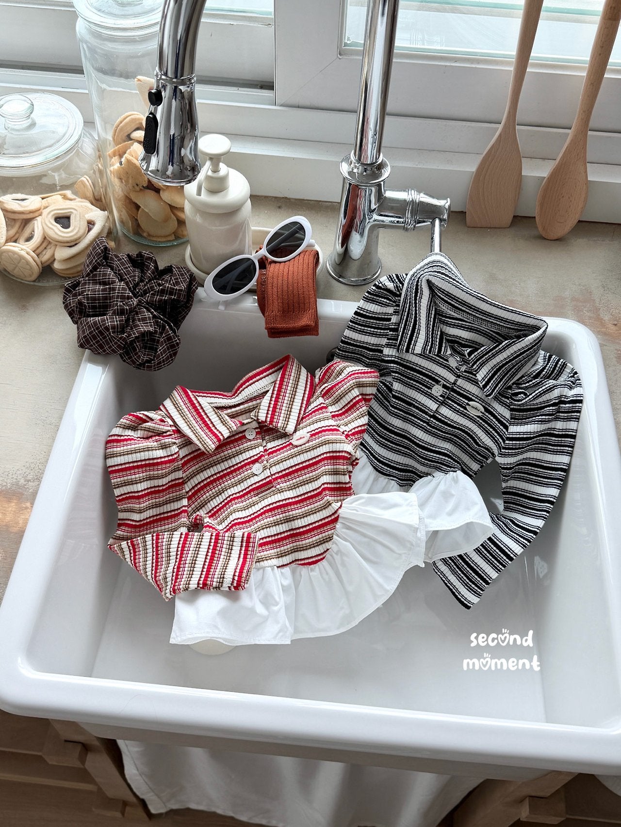 ［second moment］Crunch volume stripe collar tops