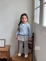 ［second moment］Glow frill zip up hoodie