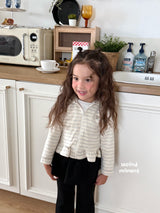 ［second moment］Glow frill zip up hoodie