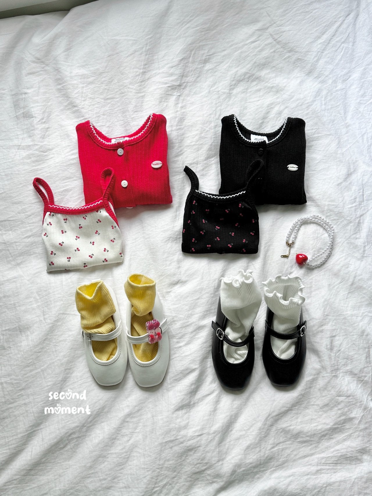 ［second moment］Cherry cardigan & camisole set