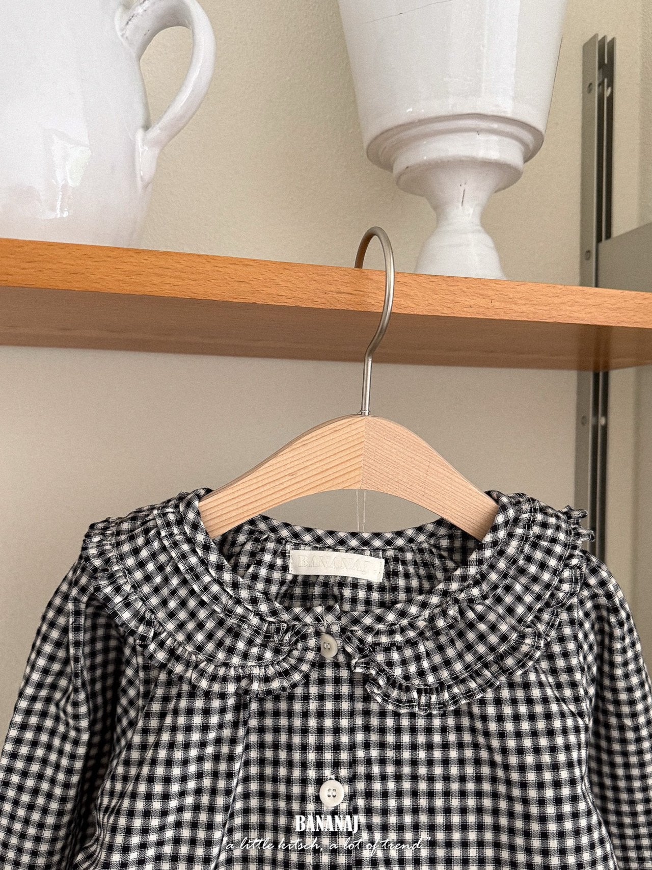 ［BANANAJ］Bell check blouse