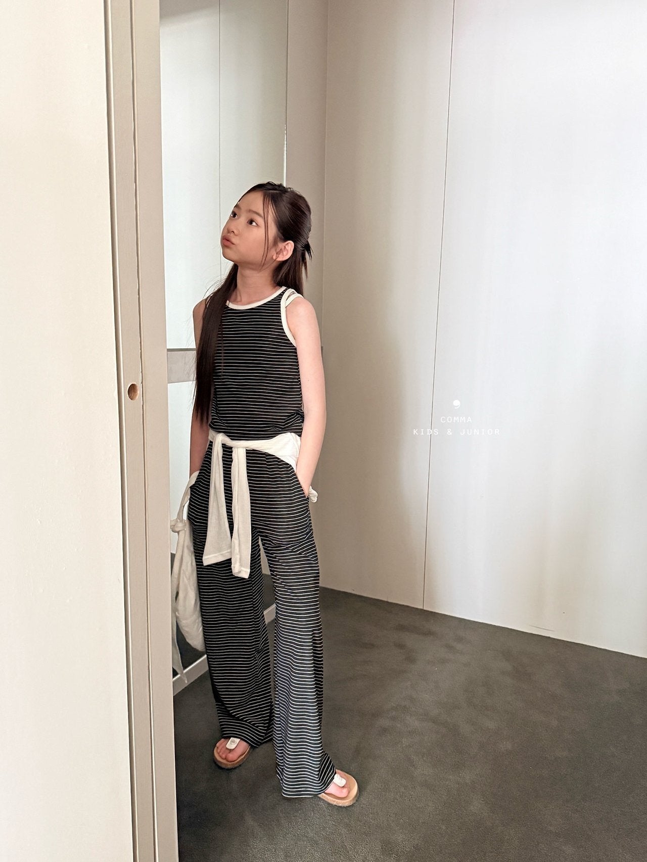 ［comma］Stripe relax pants