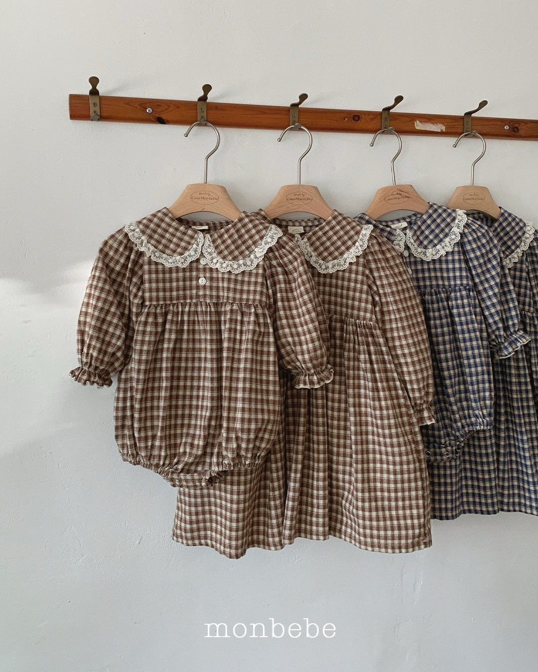 [monbebe] Lala check rompers