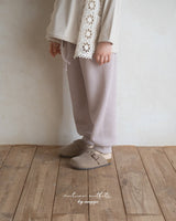 ［anggo］Pompom pants