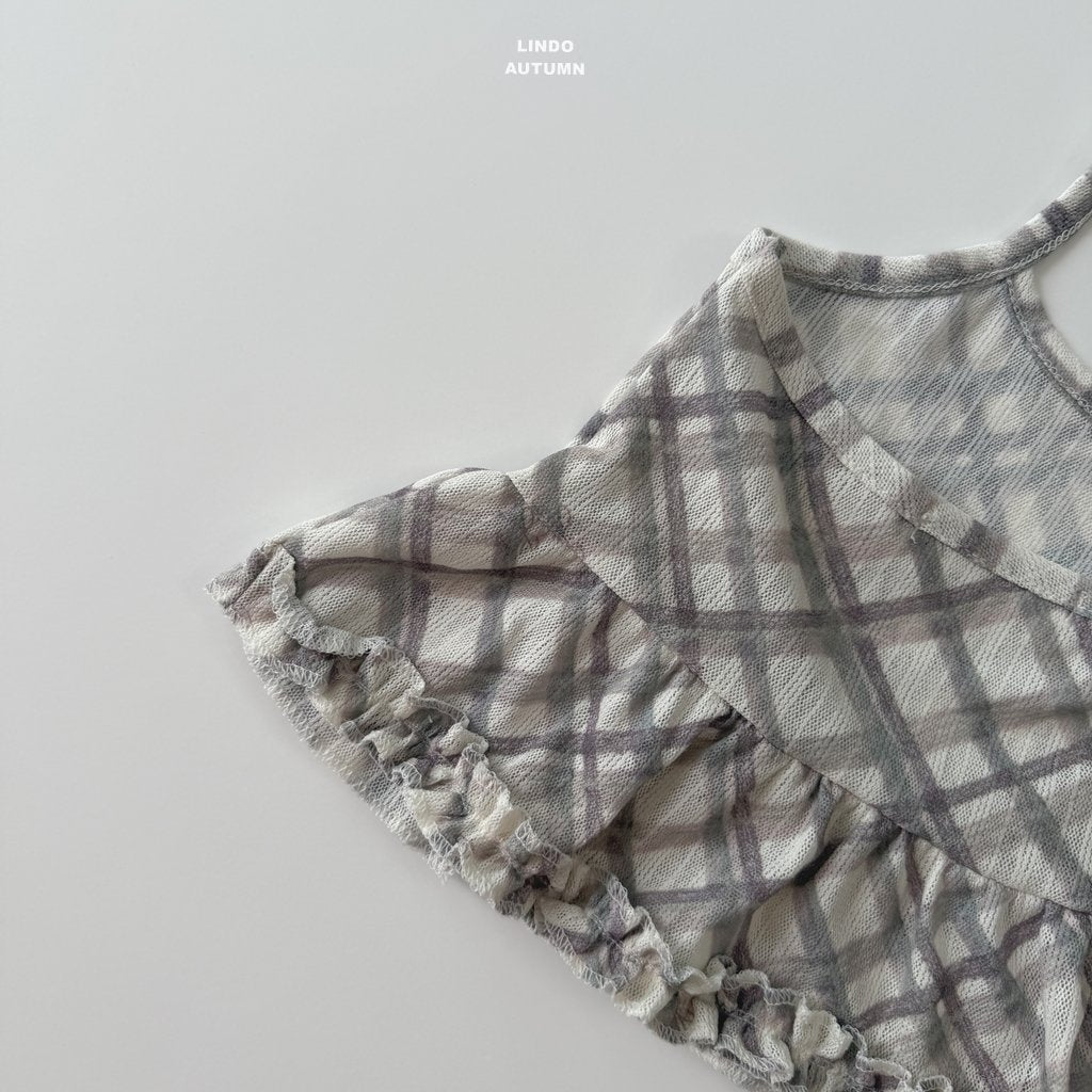 ［LINDO］Check halter tops