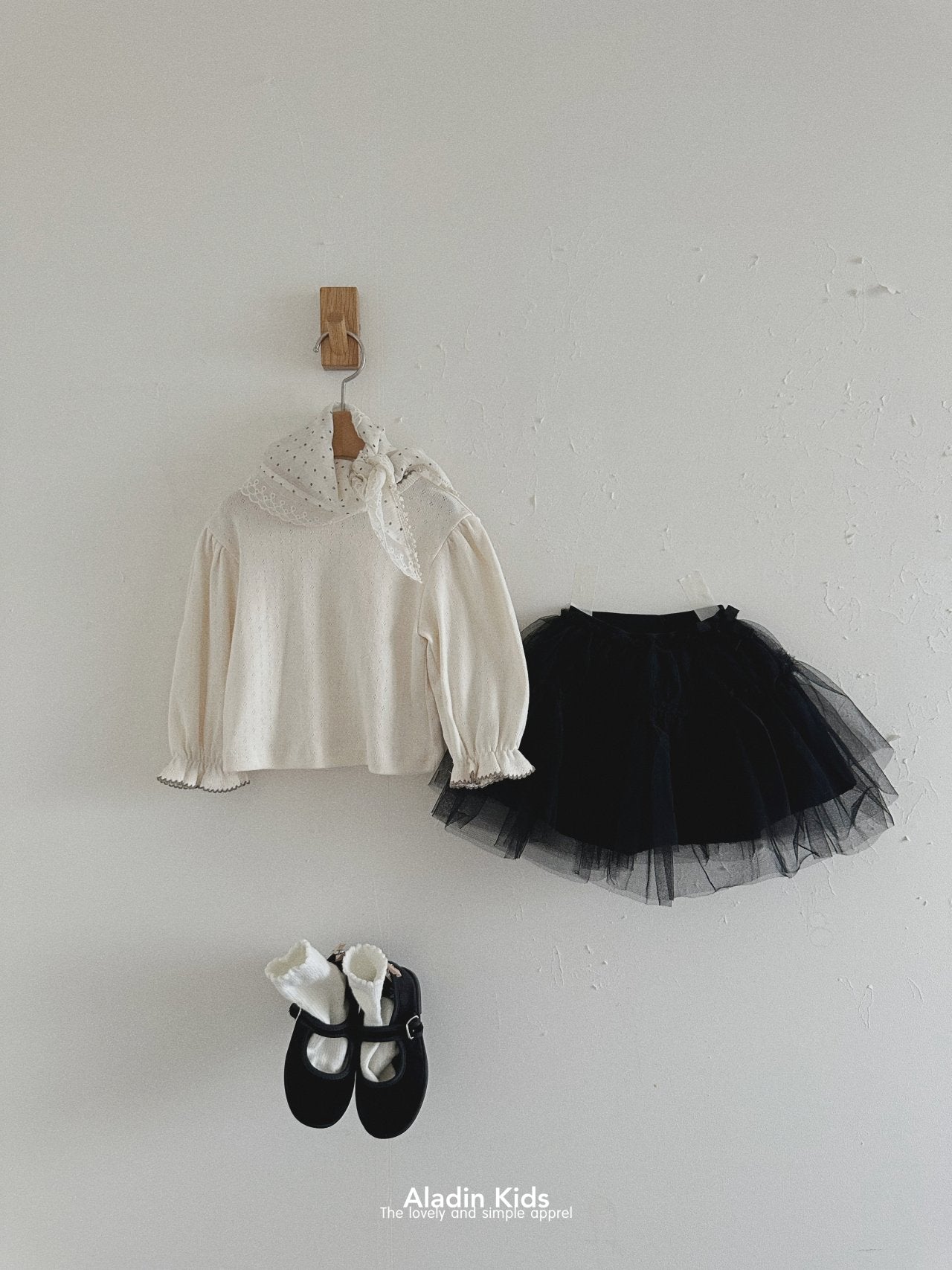 ［aladin］Pico lace eyelet tops