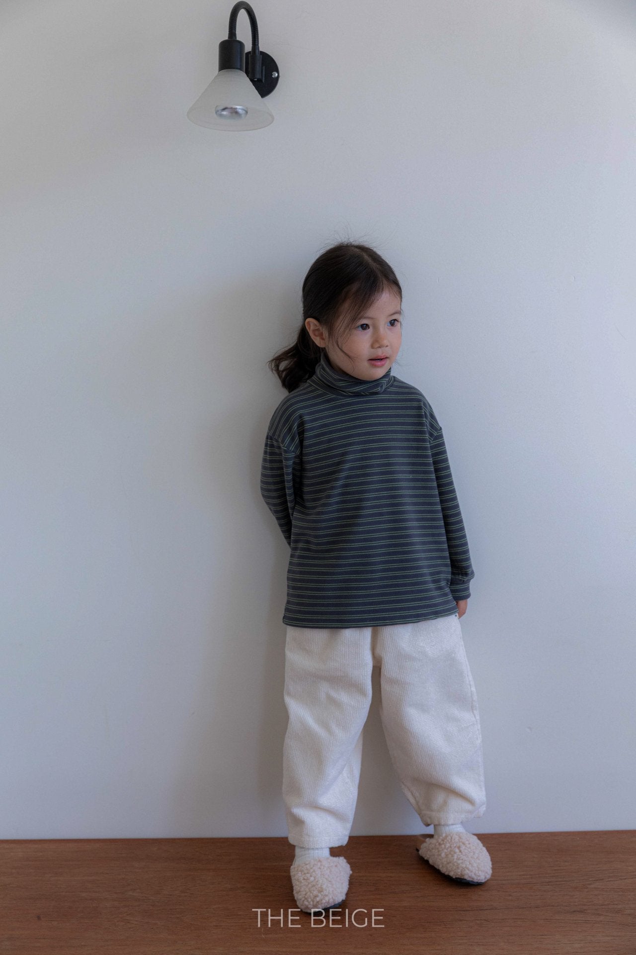 ［The beige］Stripe high neck tee