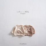 ［anggo］Twhisted sweatshirt