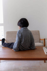 ［The beige］Warm high neck tee