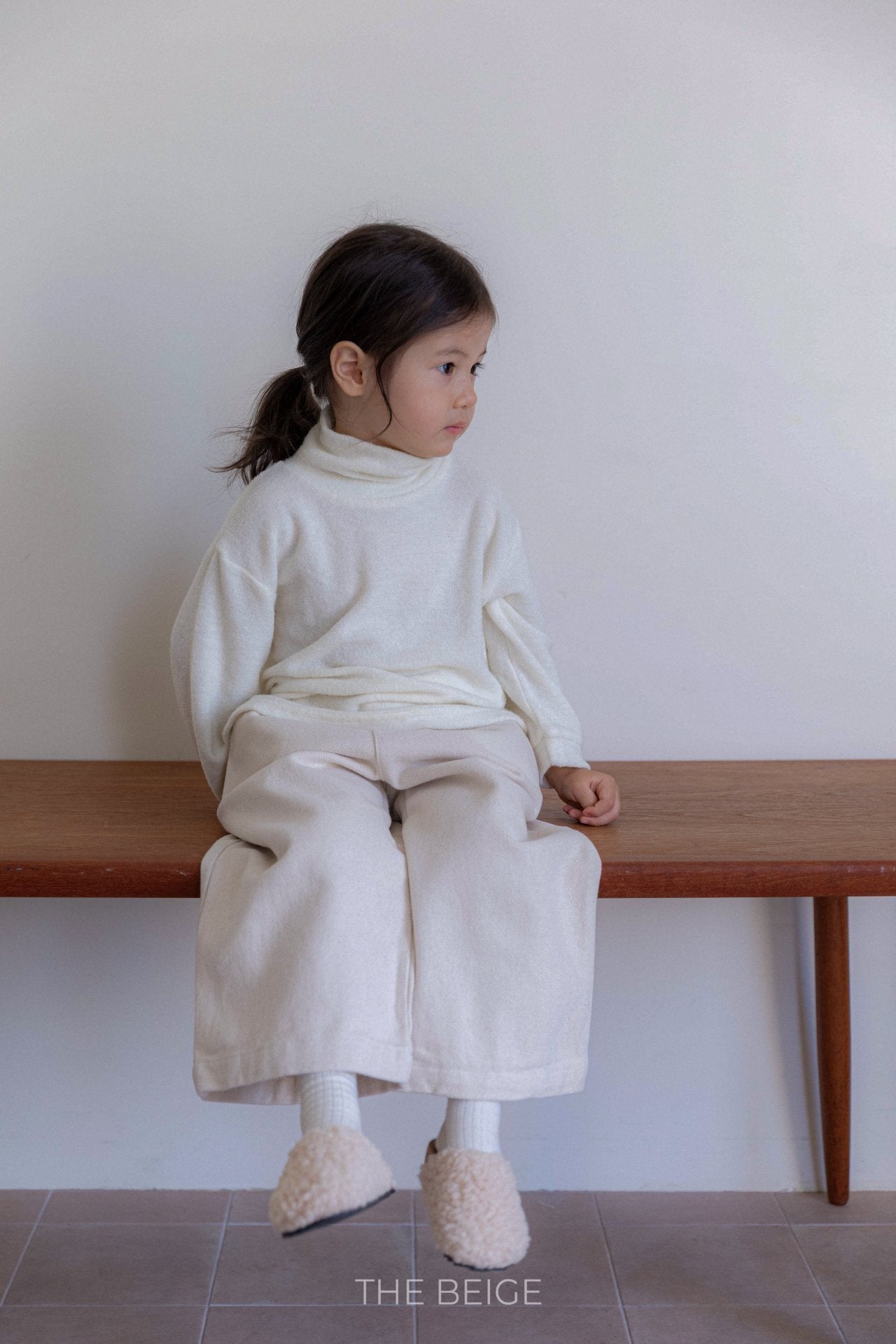 ［The beige］Warm high neck tee