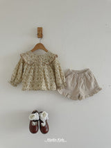 ［aladin］Wing shirring blouse