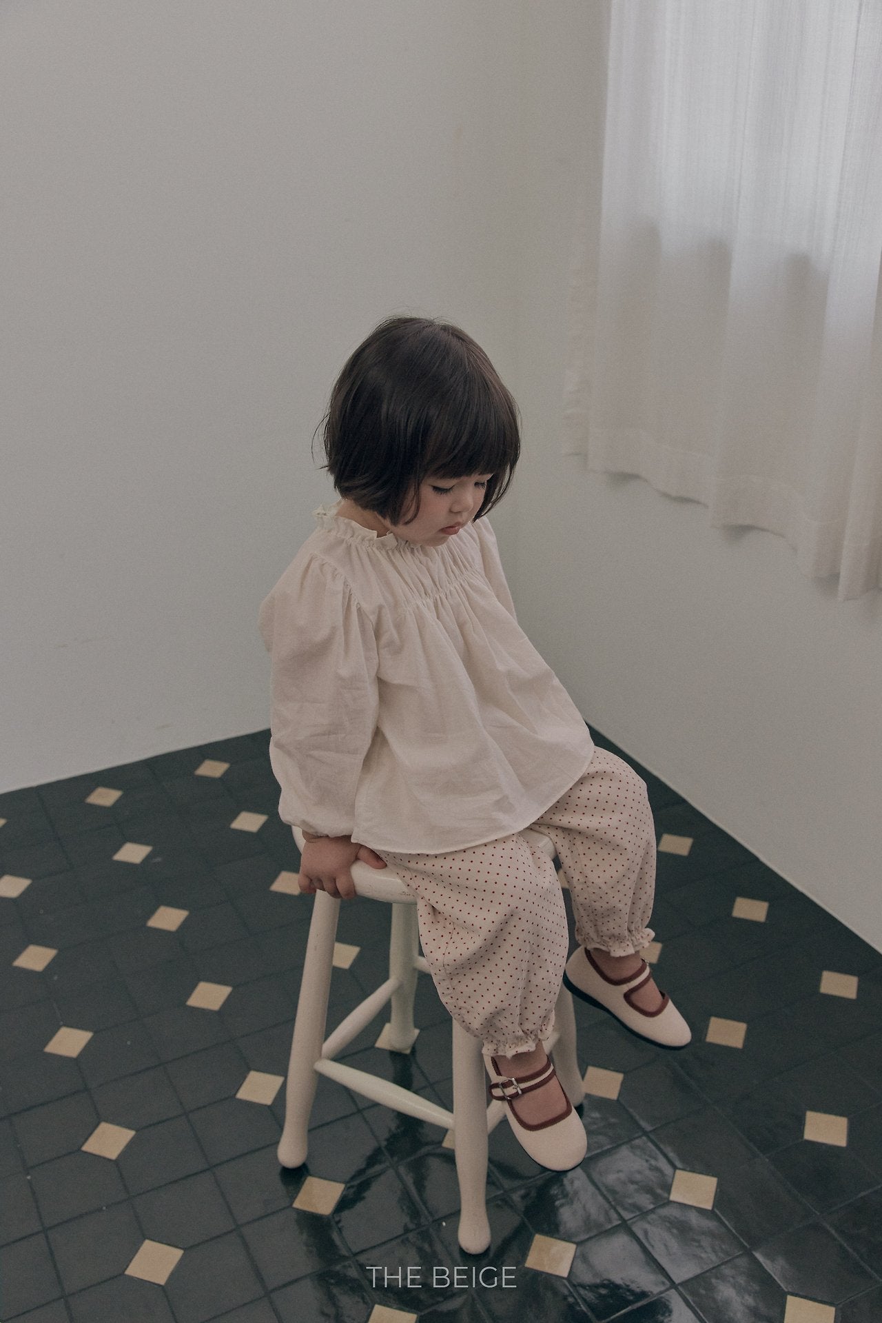 ［The beige］Shirring Blouse