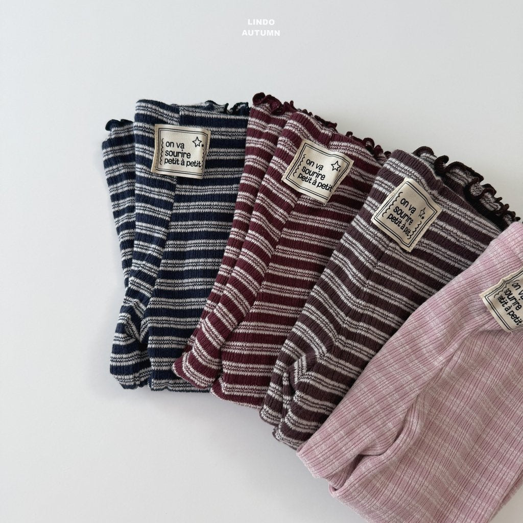 ［LINDO］Knit stripe flare leggings