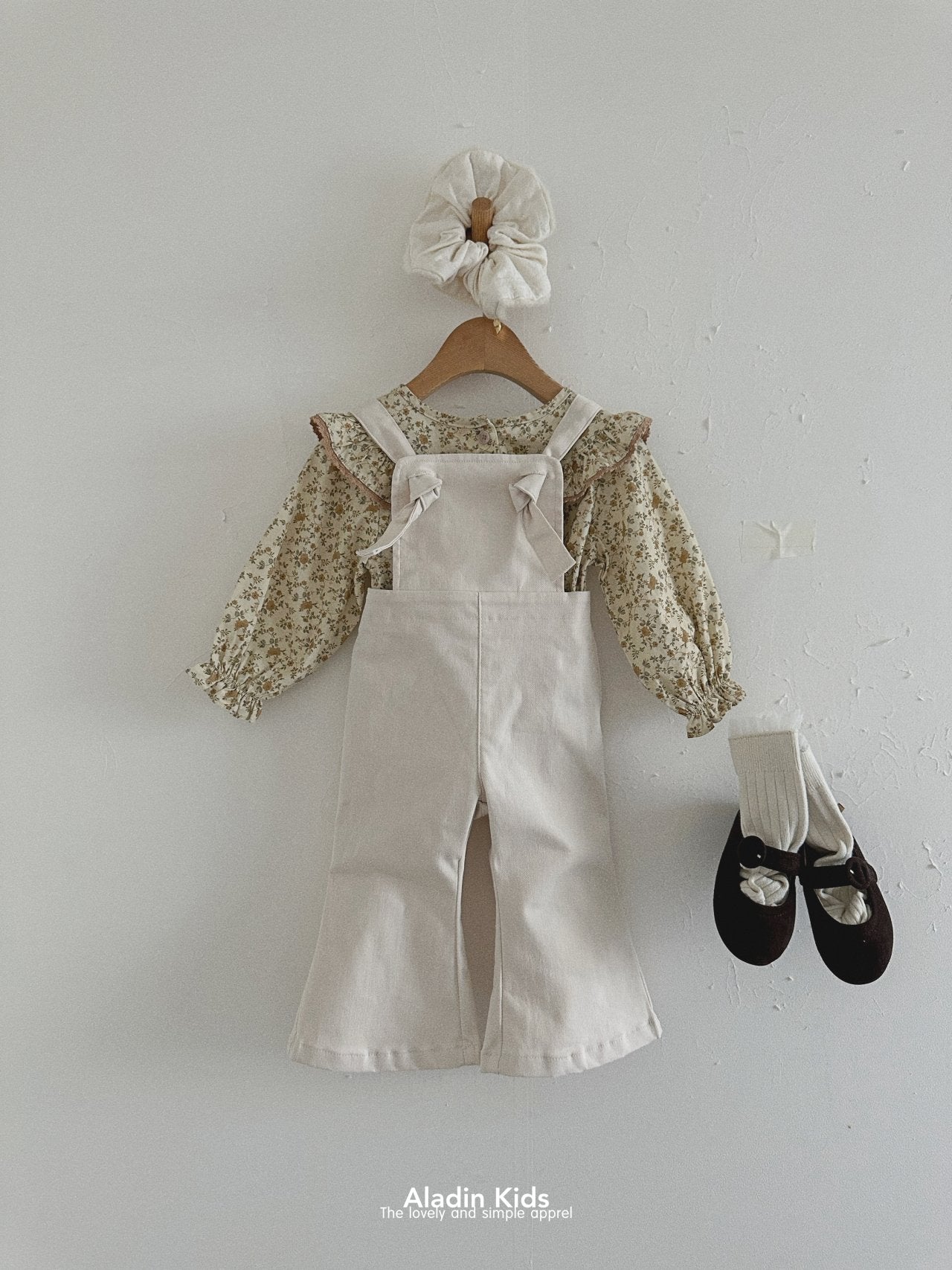 ［aladin］Wing shirring blouse