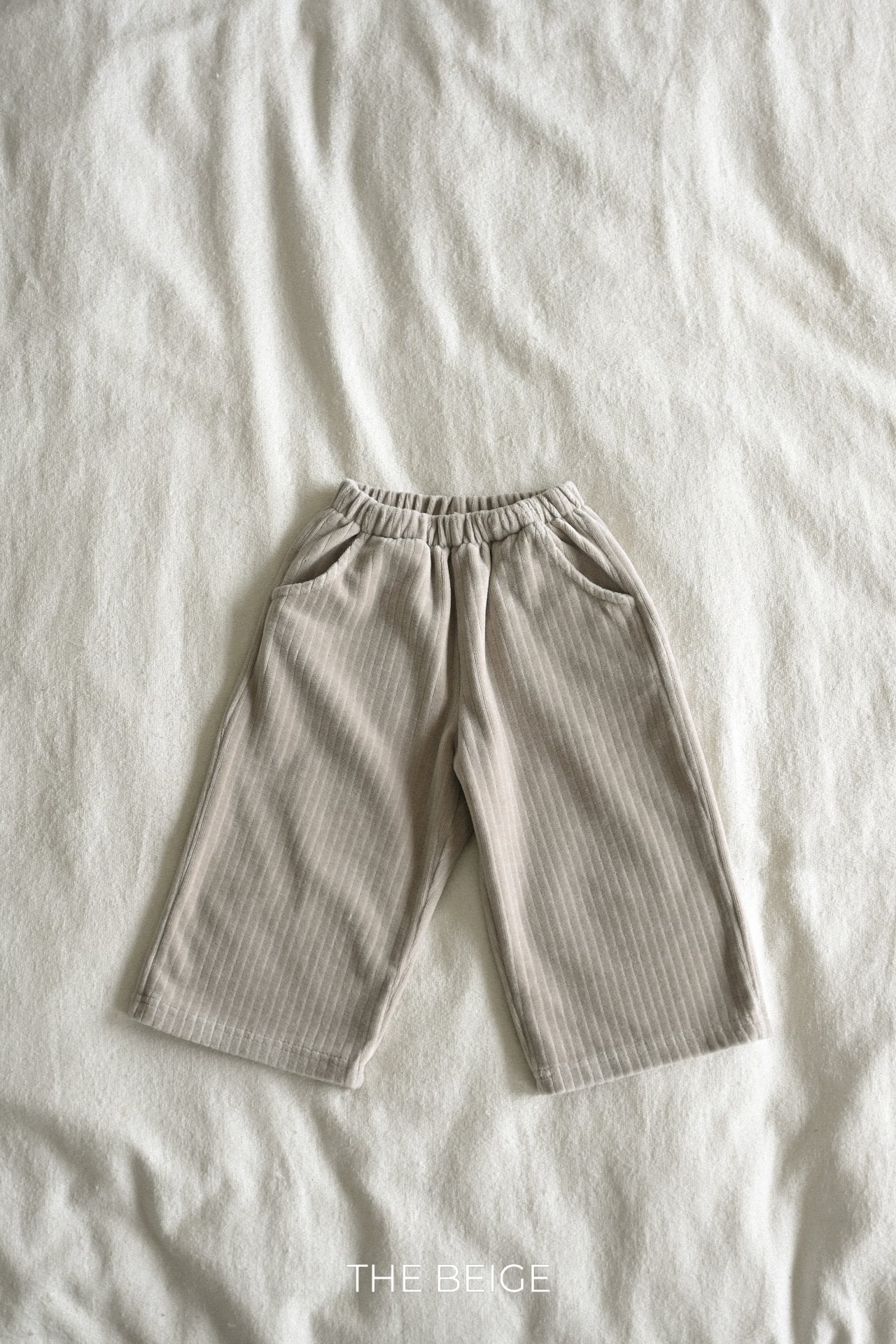 ［The beige］Velvet rib pants