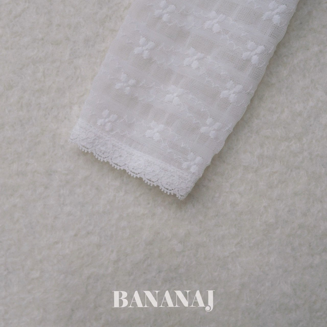［BANANAJ］Rhythm flower lace tops