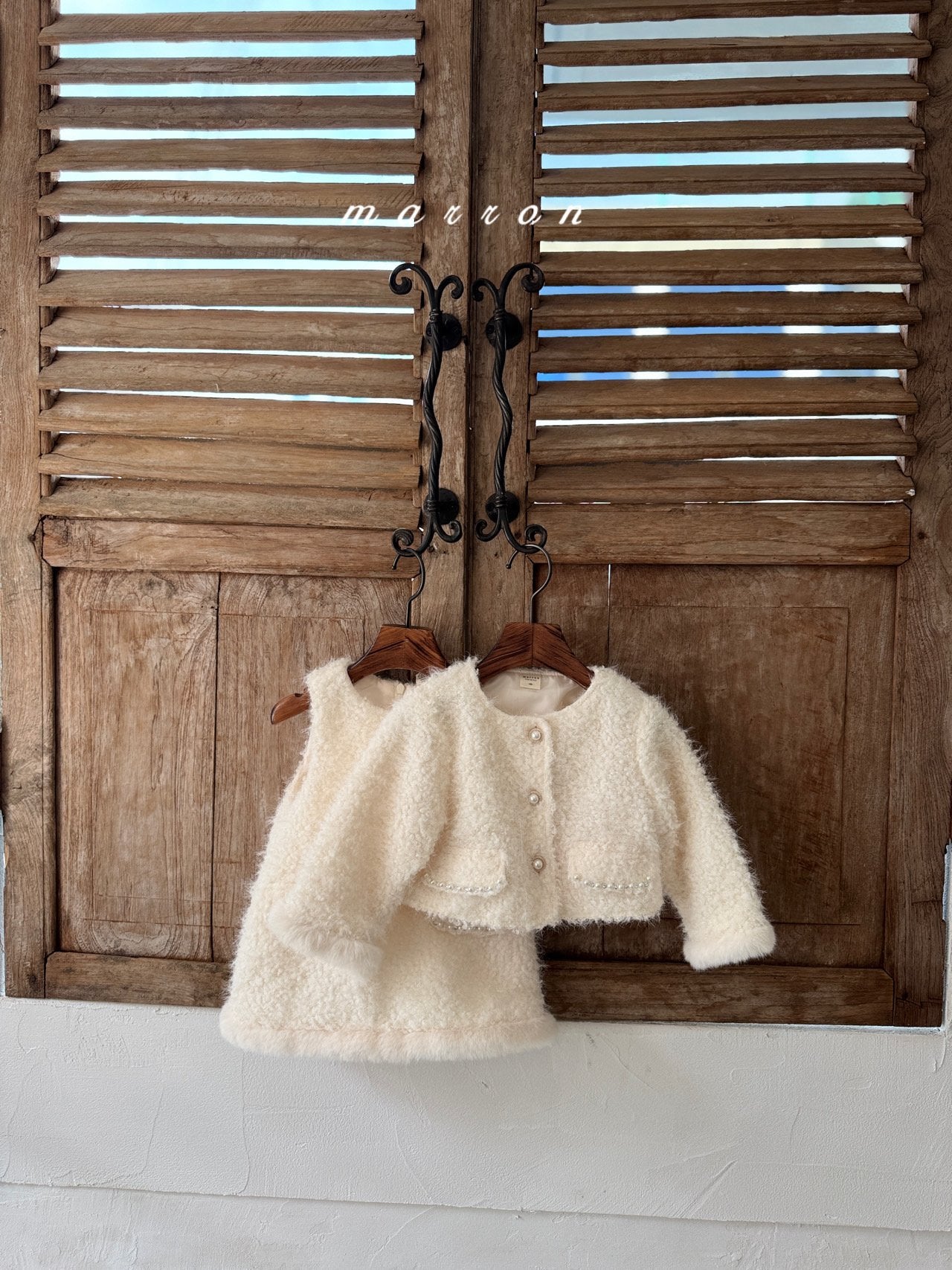 ［marron］Pearl pocket boa one-piece