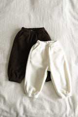 ［The beige］Fleece jogger pants