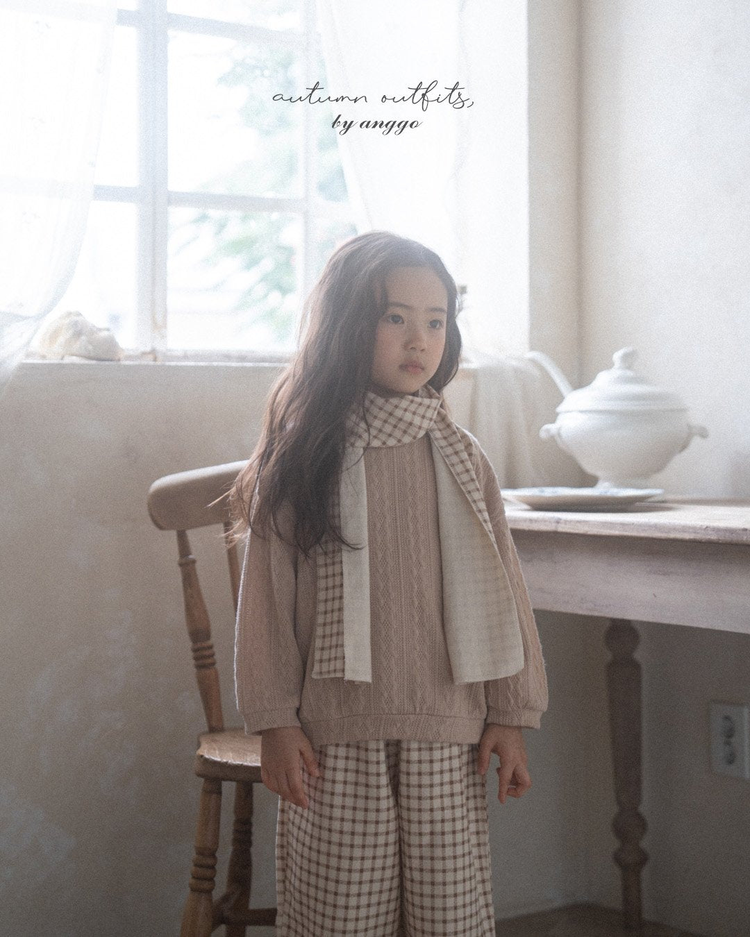 ［anggo］Twhisted sweatshirt