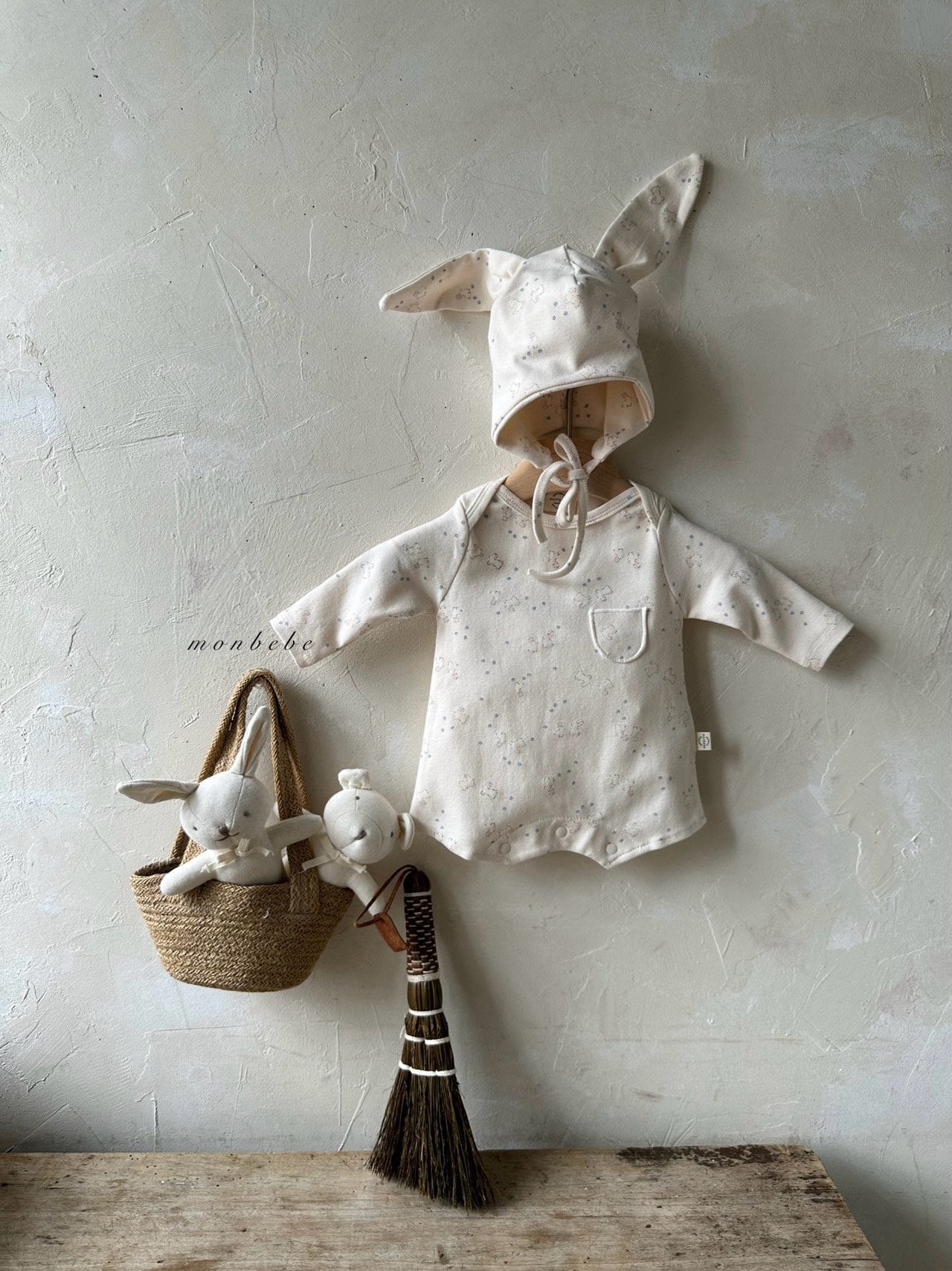 ［monbebe］Print bunny suit