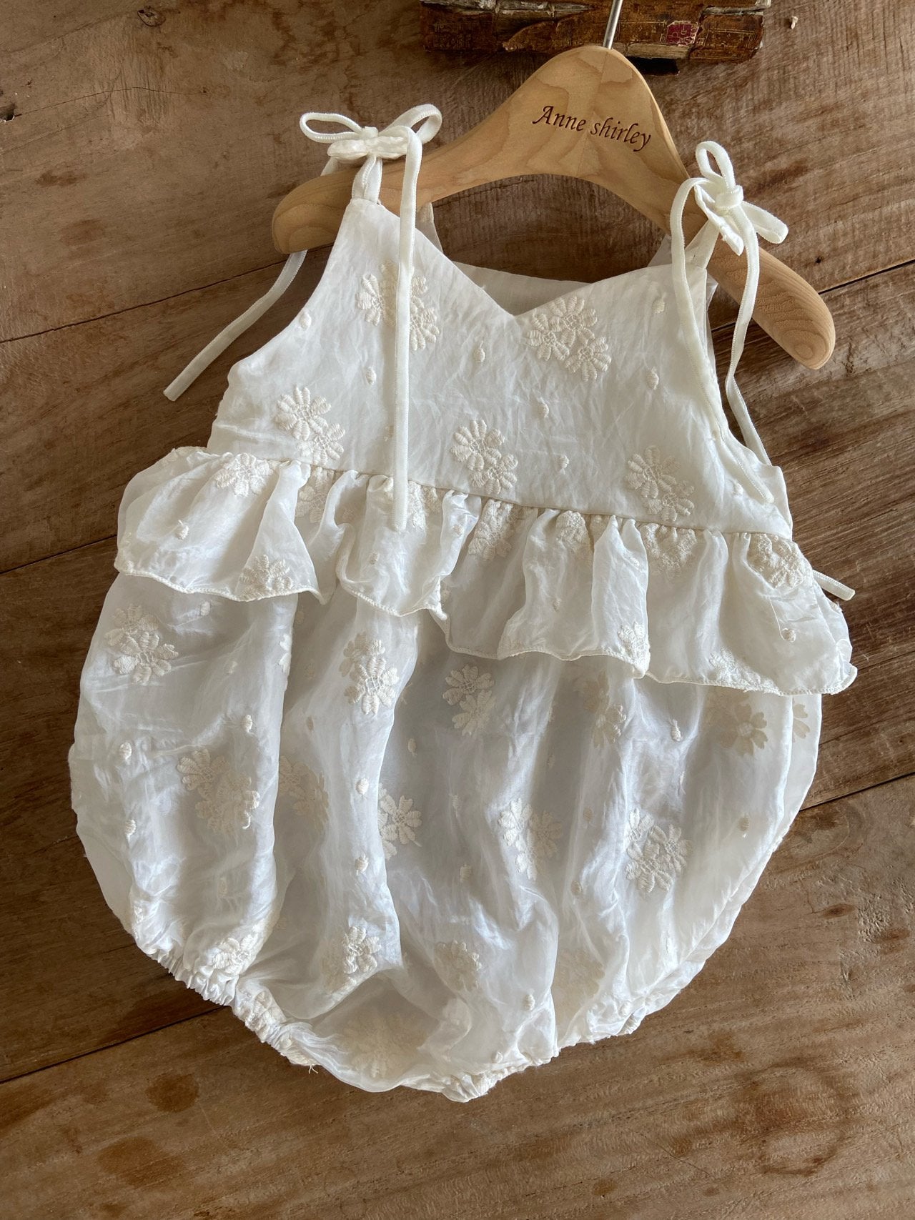 ［Anne shirley］Ruby lace rompers