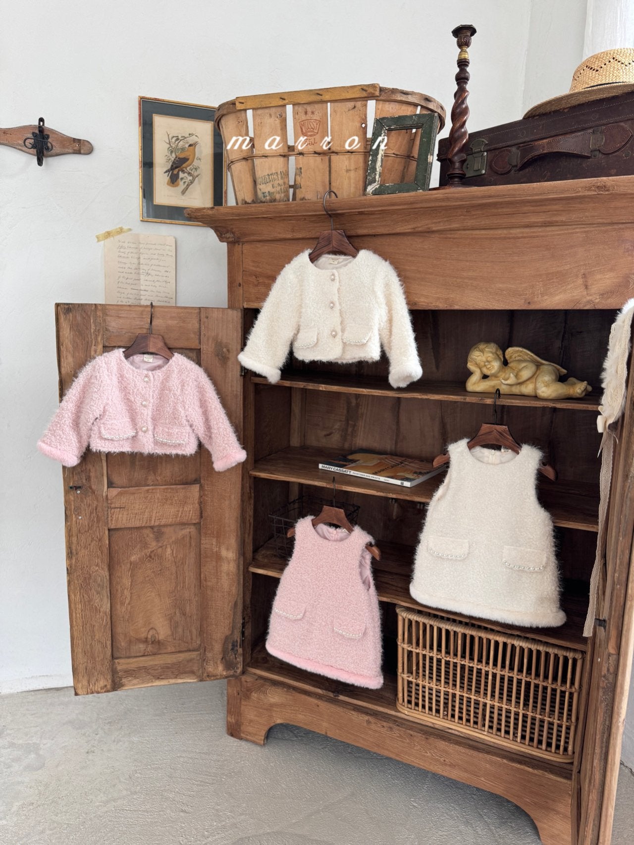 ［marron］Pearl pocket boa one-piece