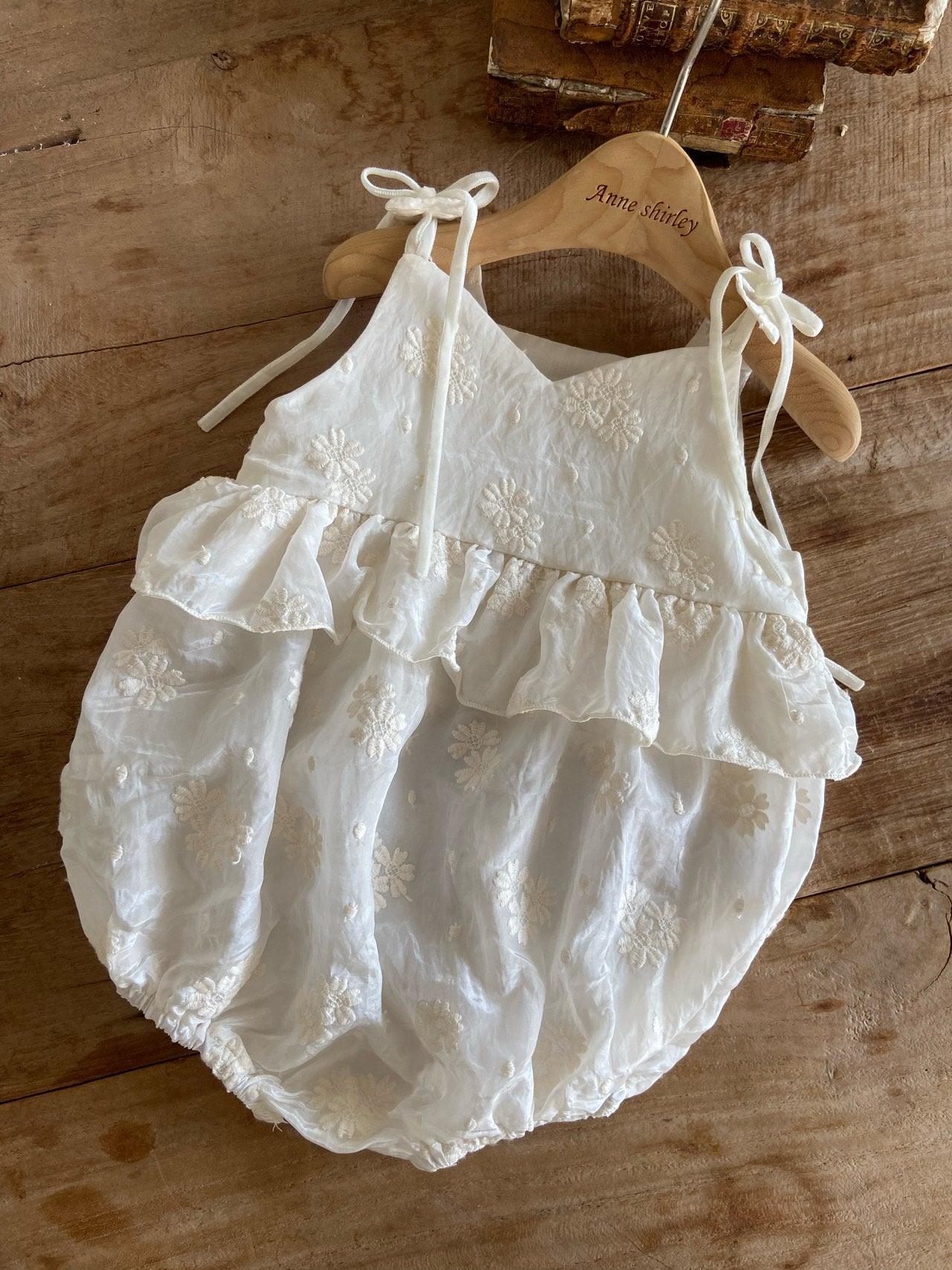 ［Anne shirley］Ruby lace rompers