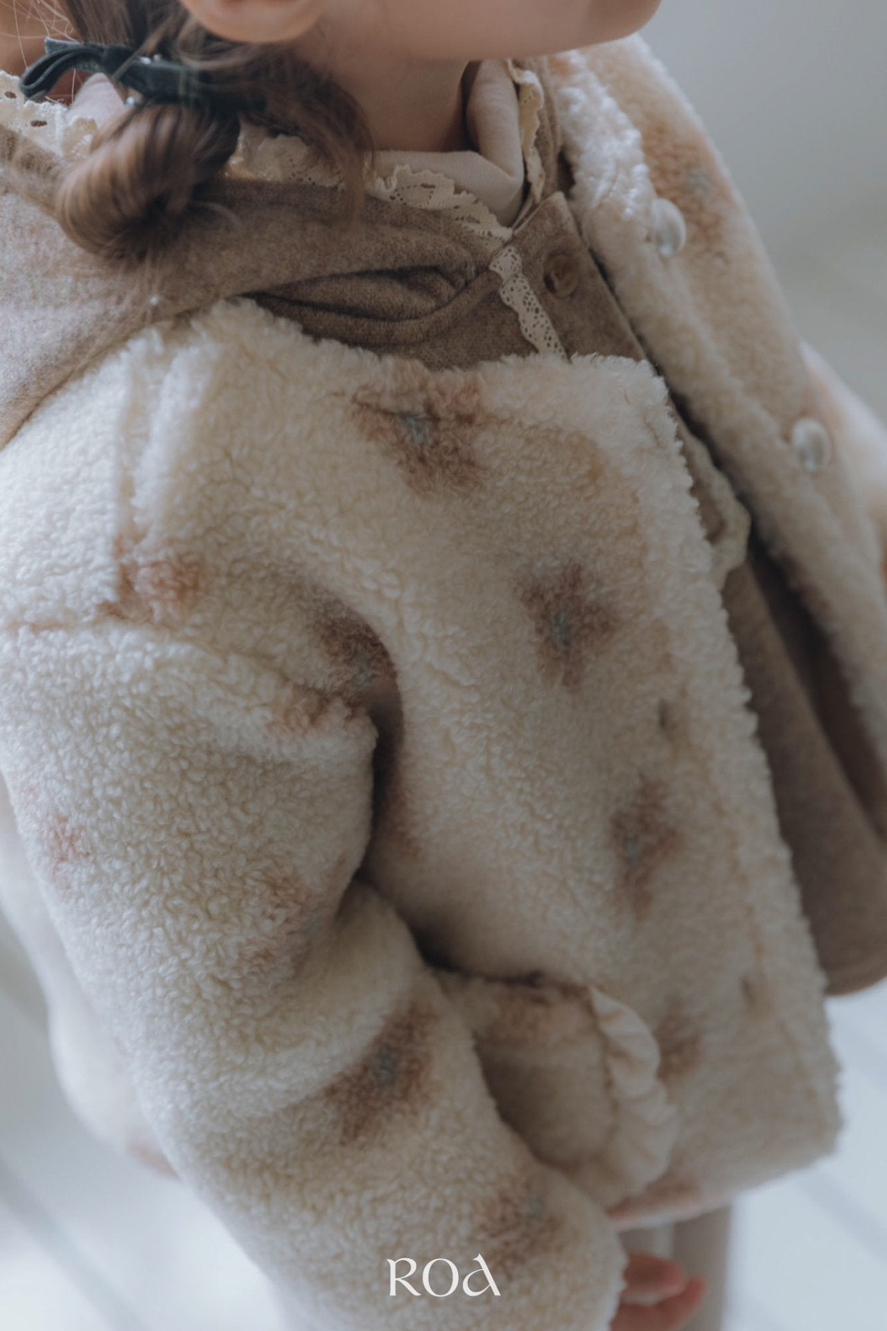 ［ROA］Flower boa jacket