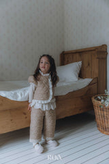 ［ROA］Quilting lace vest