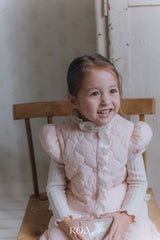 ［ROA］Quilting lace vest