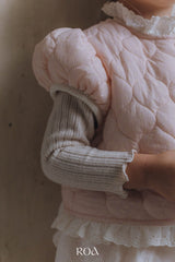 ［ROA］Quilting lace vest