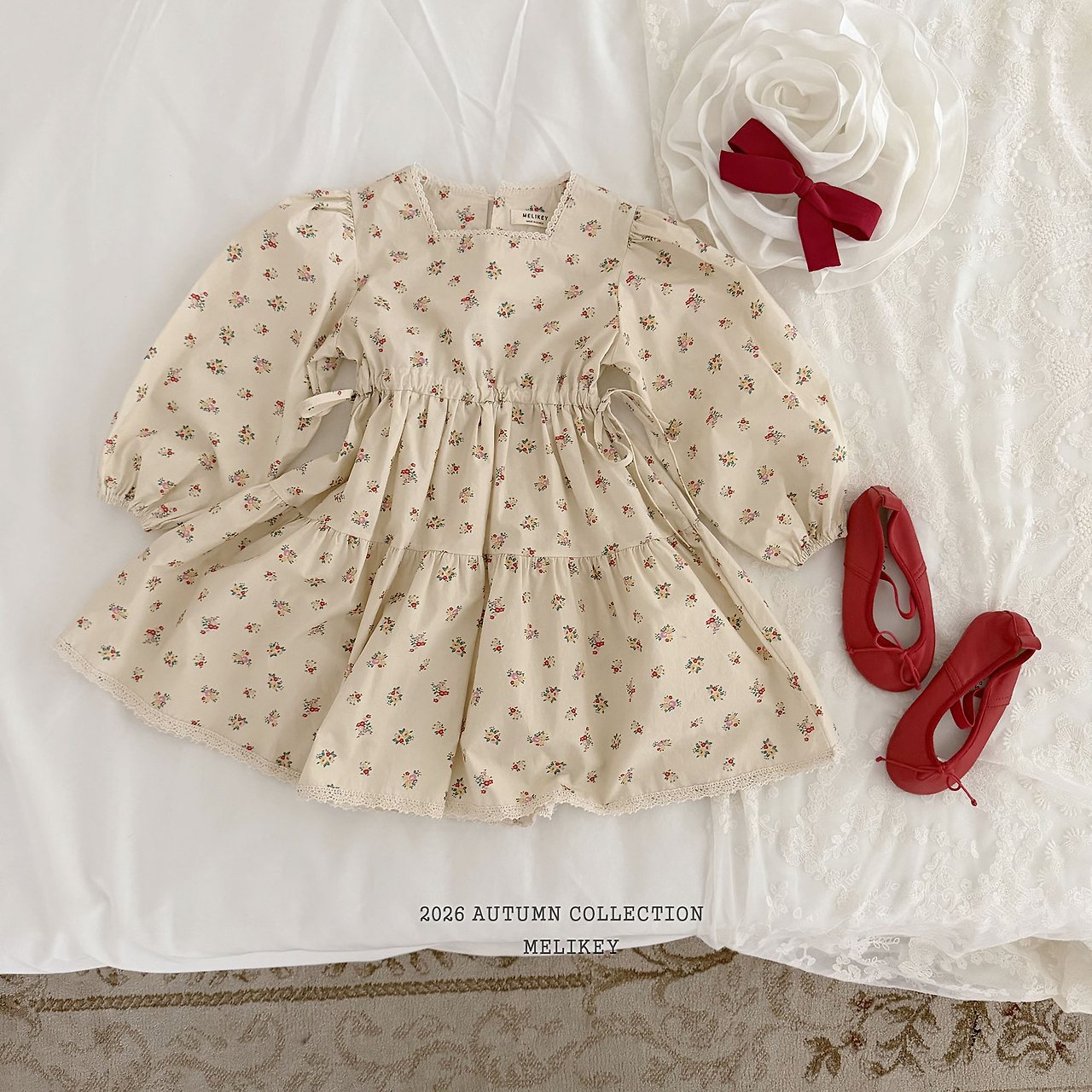 ［Melikey］Vintage flower one-piece