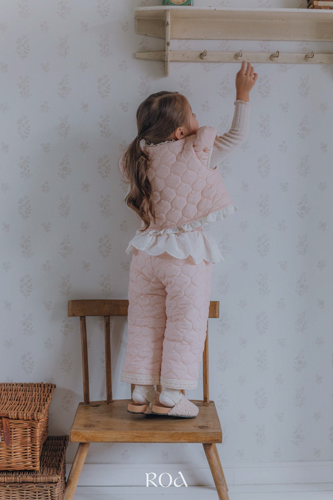 ［ROA］Quilting lace pants