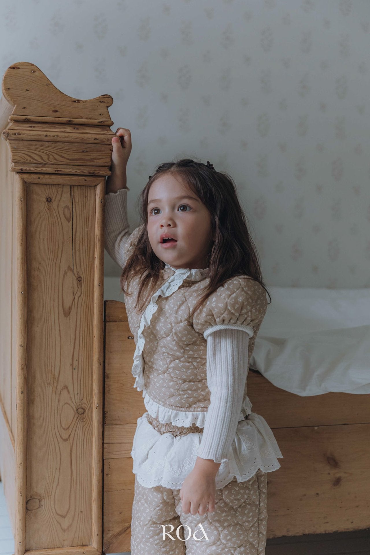 ［ROA］Quilting lace pants