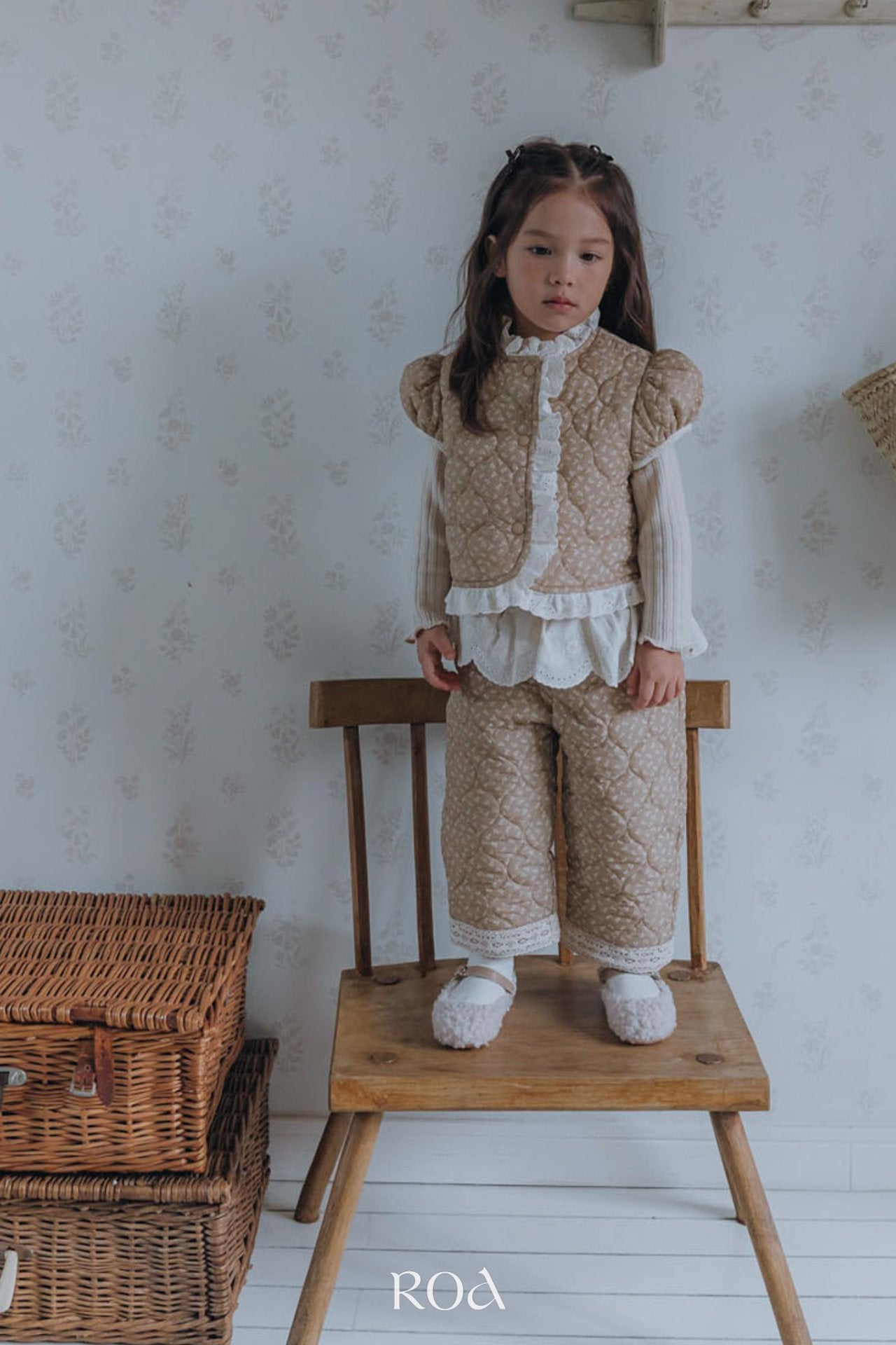 ［ROA］Quilting lace pants