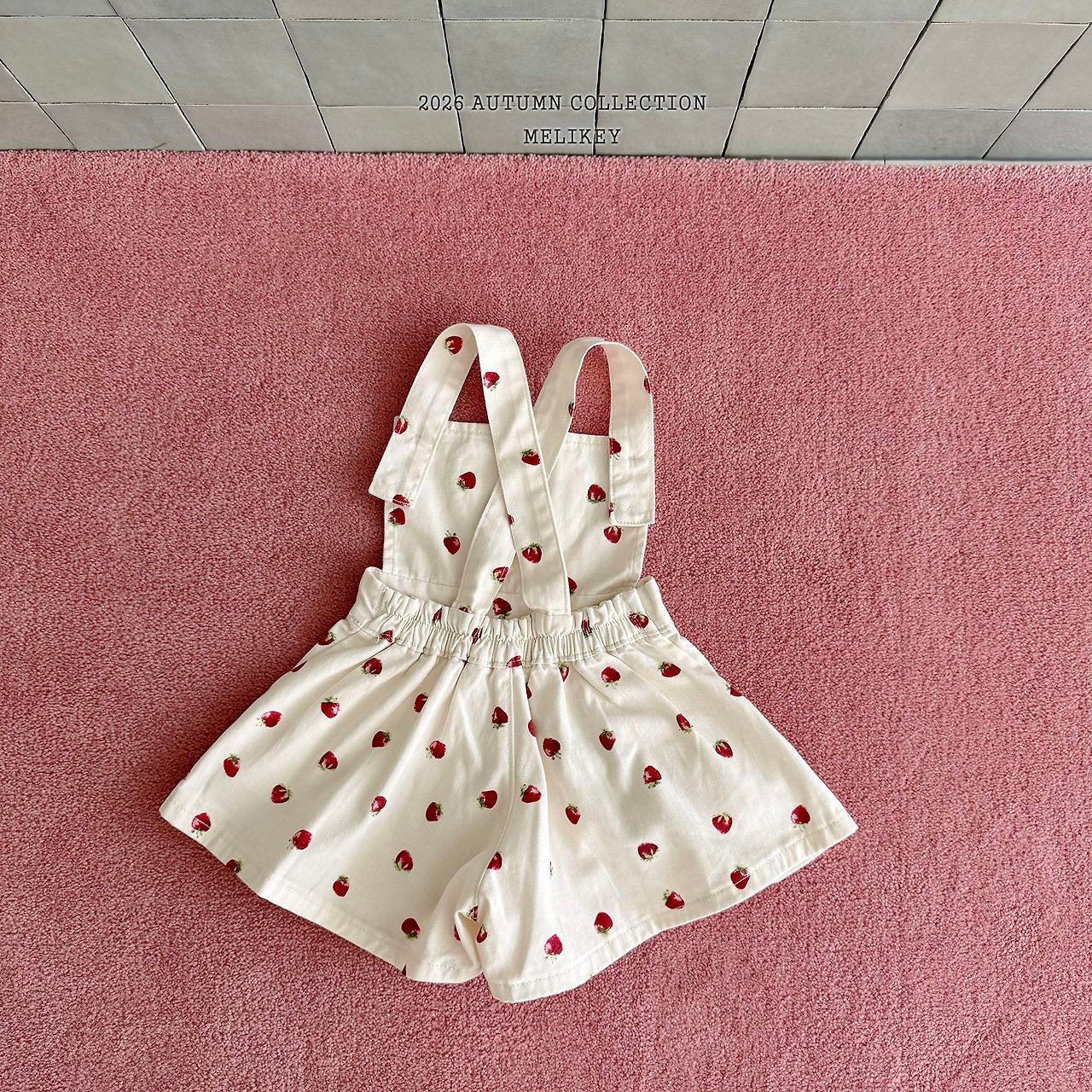 ［Melikey］Strawberry heart short salopette