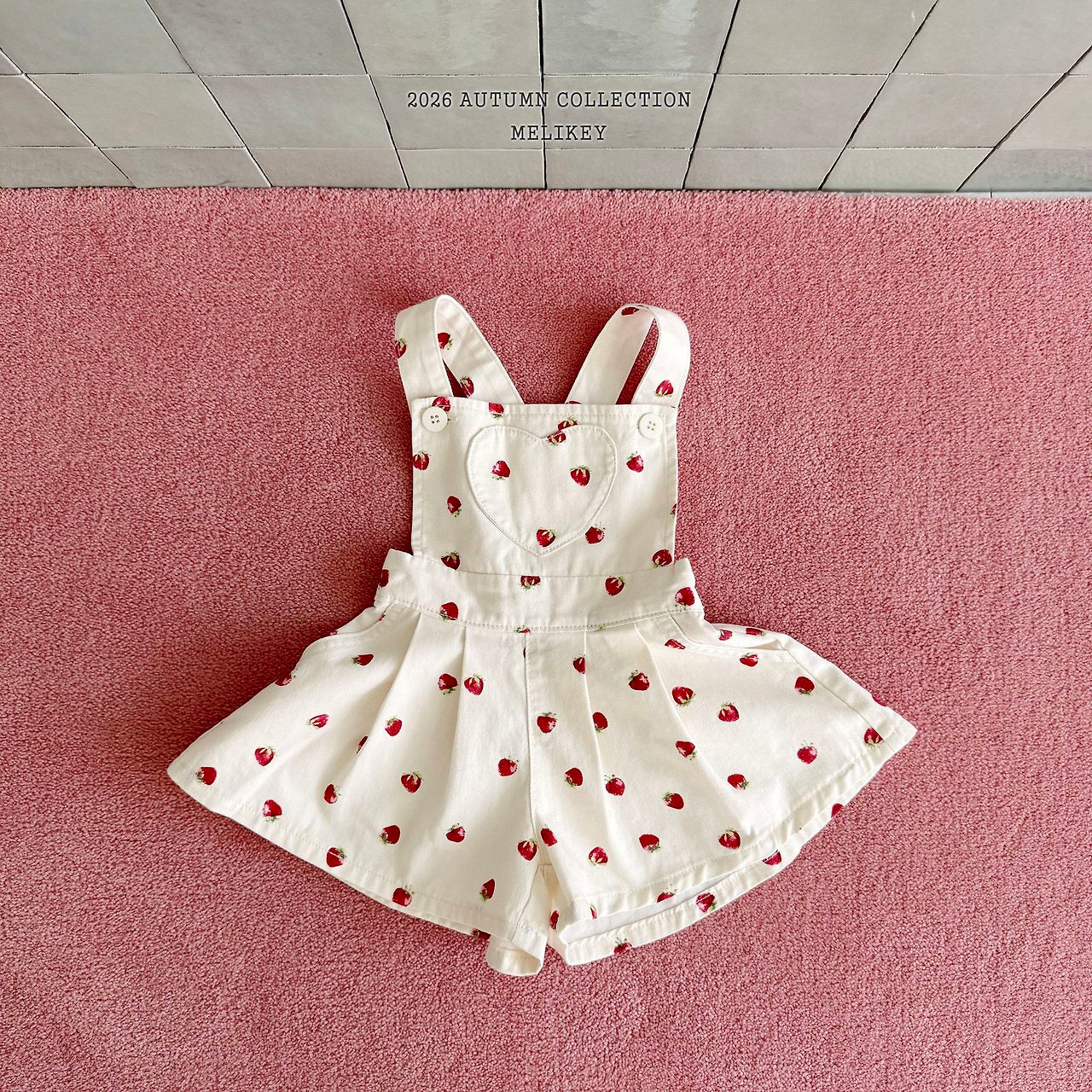 ［Melikey］Strawberry heart short salopette