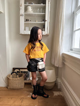 ［comma］Weekend crop tee