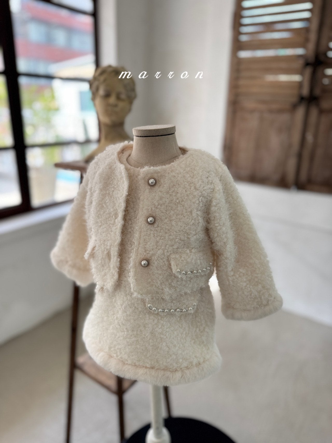 ［marron］Pearl boa jacket