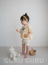 ［guruguru］Crayon whale tee