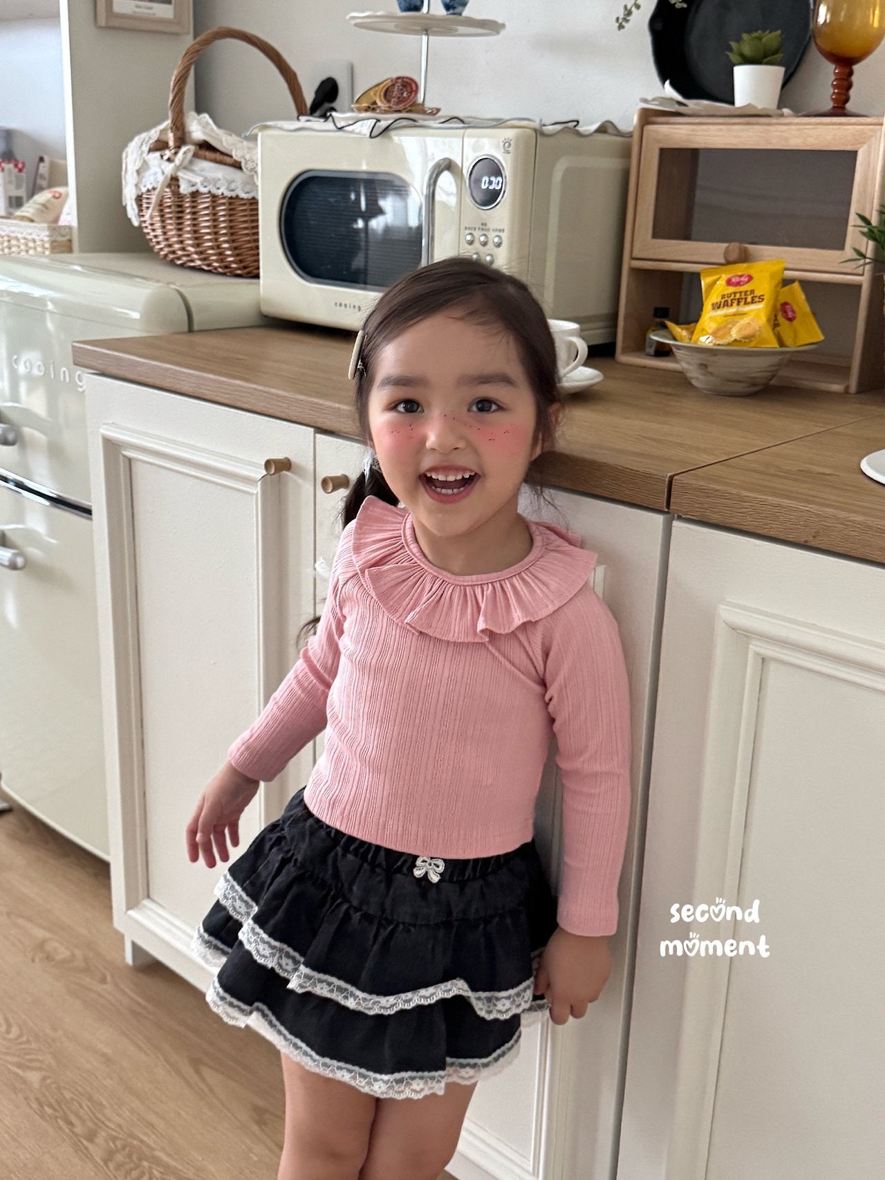 ［second moment］Frill collar rib tops