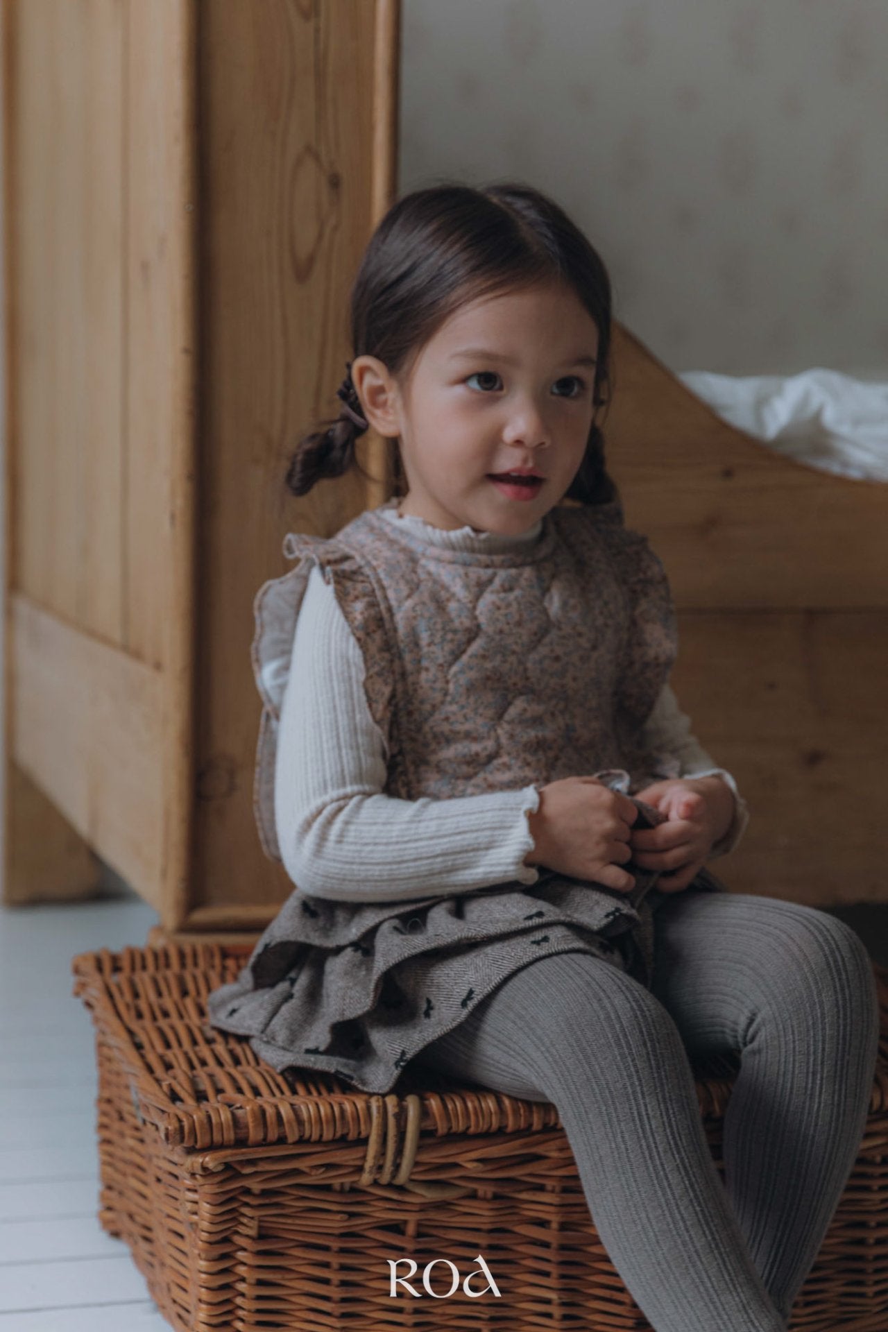 ［ROA］Mini quilting ribbon vest