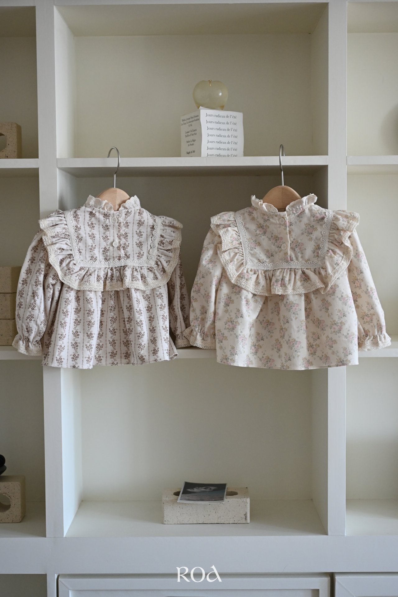 ［ROA］Square frill blouse