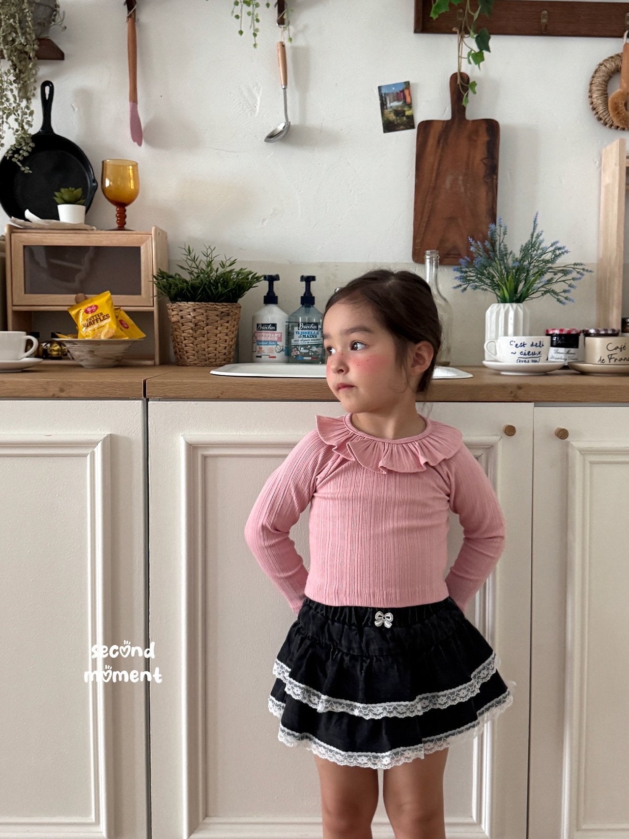 ［second moment］Frill collar rib tops
