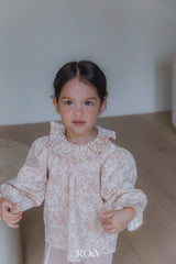 ［ROA］Tuck frill blouse