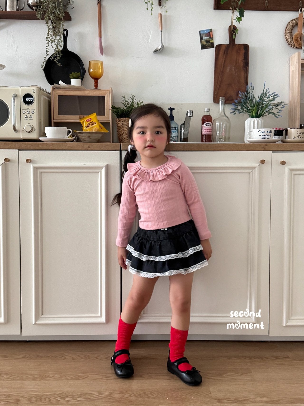 ［second moment］Frill collar rib tops