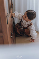 ［ROA］Tuck frill blouse