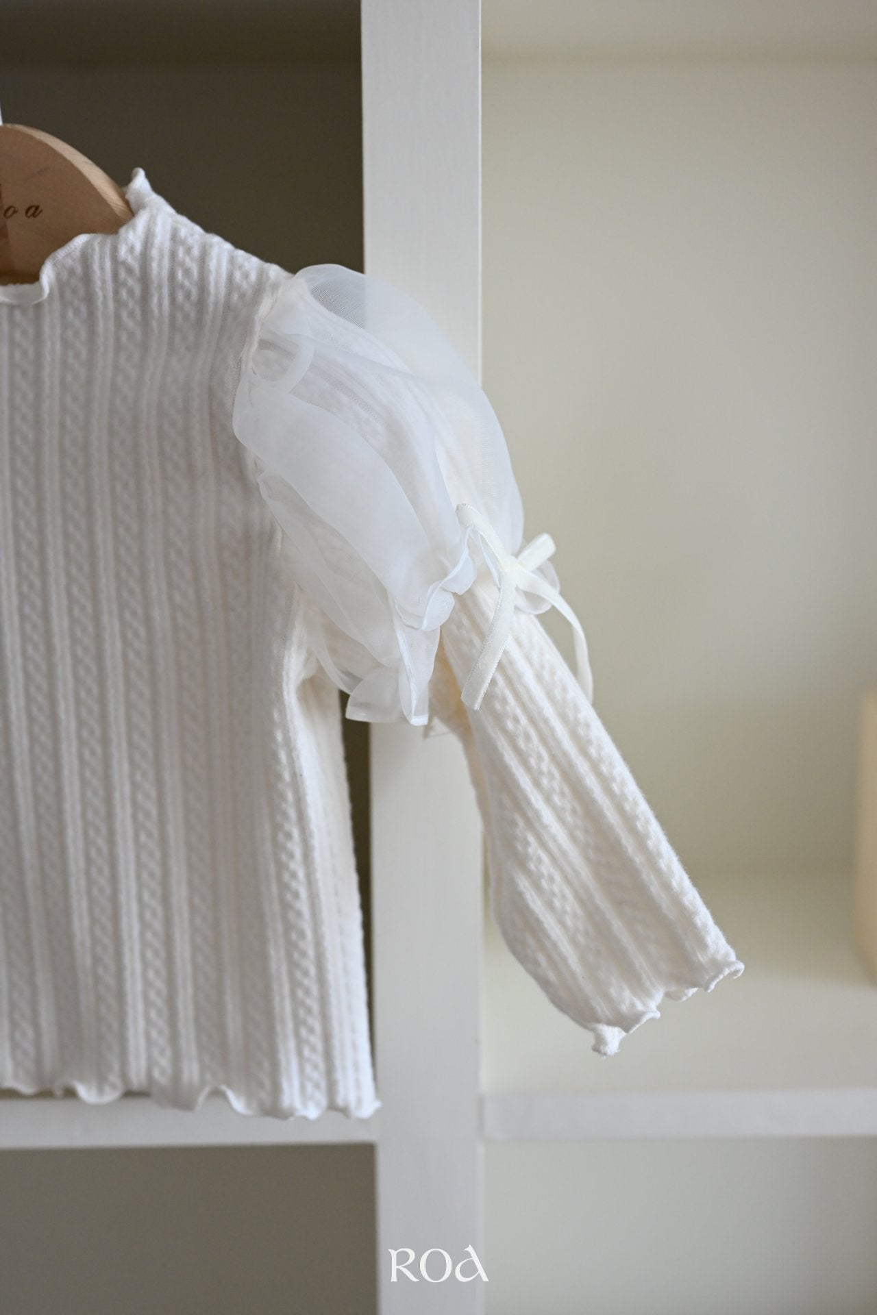 ［ROA］Organza puff tops