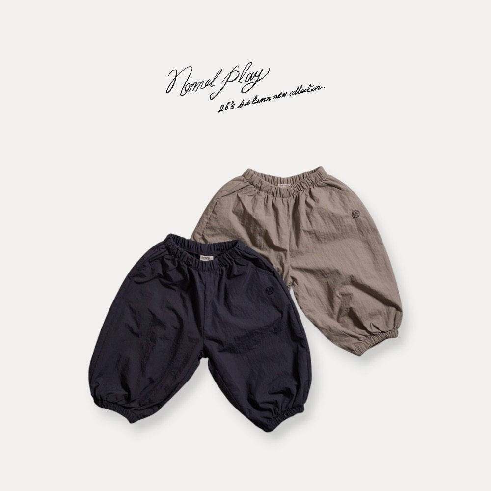 ［normalplay］Normal Nylon Jogger Pants