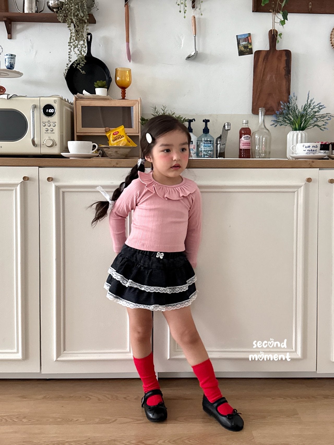 ［second moment］Frill collar rib tops